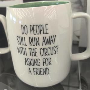 Meet your Posher, Helen